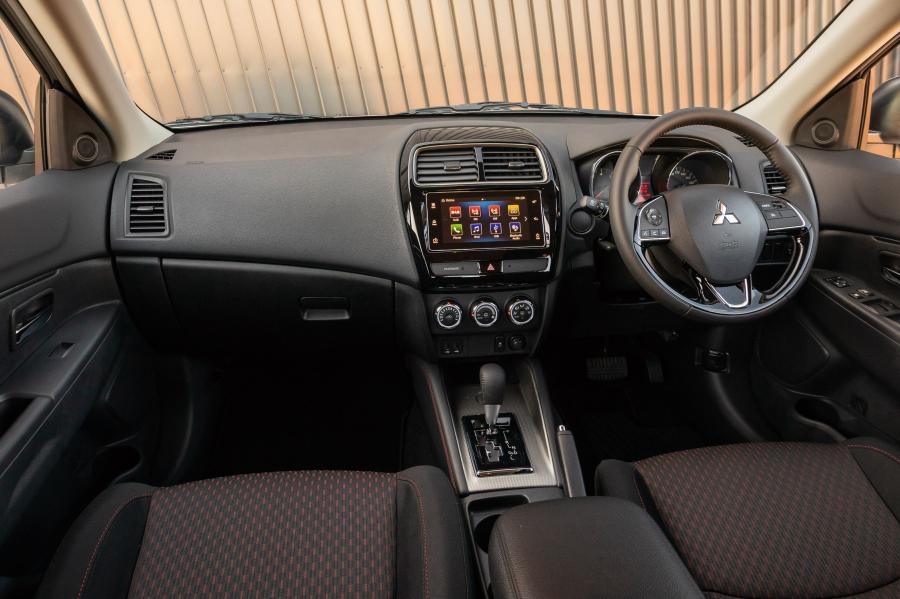 Торпедо Mitsubishi ASX 2017 года  (AU) (фото 14 из 16)